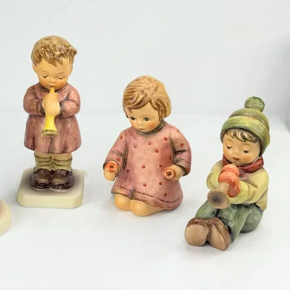 Vintage Hummel figurine set of four collection A646